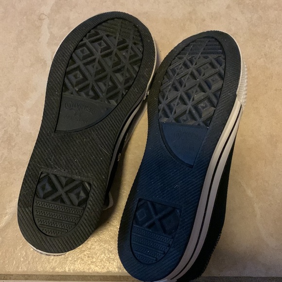 Converse Chuck Taylor Platform Low-top Size 6Y - Picture 3 of 5